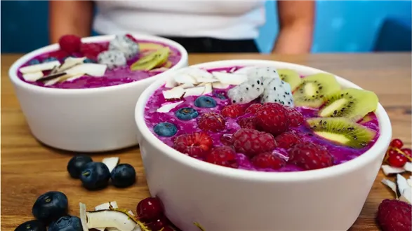 Smoothie bowl z pitają