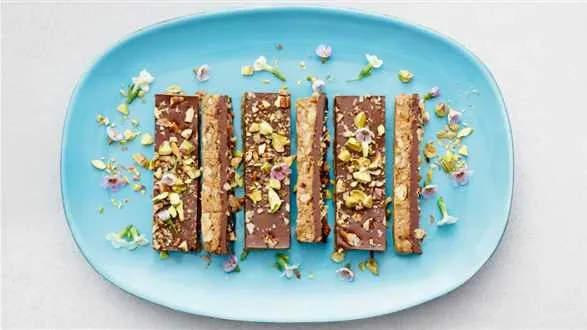 Batony z orzechami pekan