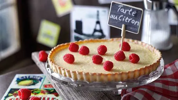 Tarta z kremem cytrynowym