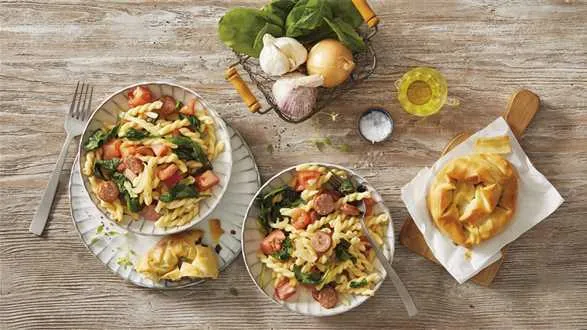 Sałatka makaronowa w stylu chorwackim