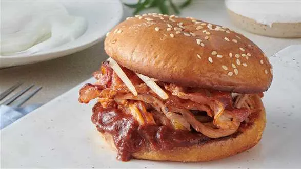 Kanapki z pulled porkiem