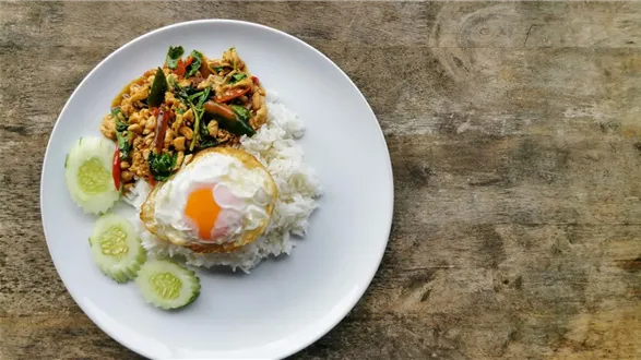 Wołowina po tajsku - pad kra pao