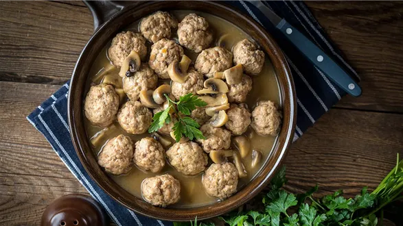 Przepis na pulpety w sosie pieczarkowym