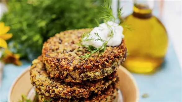 Kotleciki z komosy ryżowej