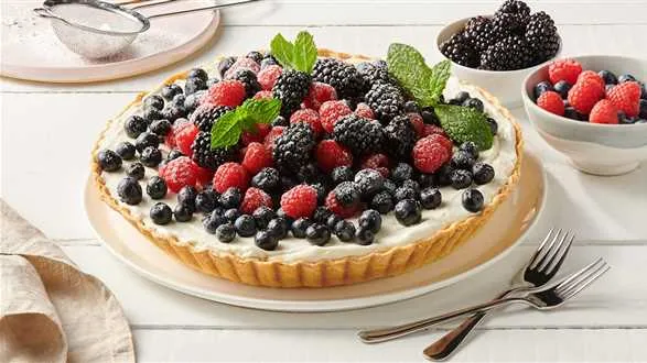 Jogurtowiec na cieście francuskim