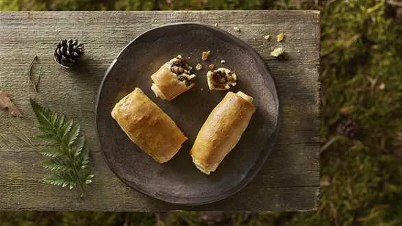 Paszteciki z grzybami i soczewicą