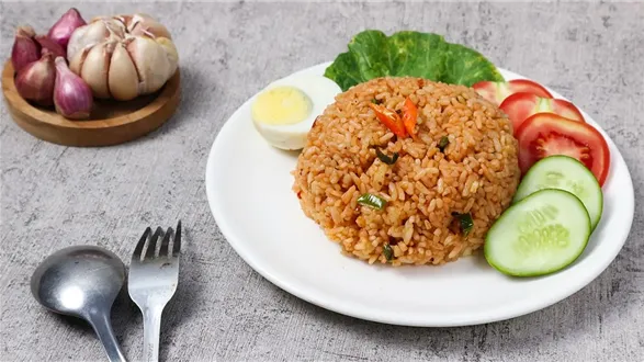 Nasi goreng - smażony ryż