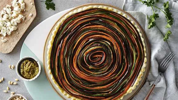 Warzywna zapiekanka z serem feta