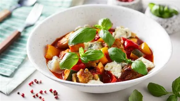 Ratatouille z sosem cytrynowo-pomidorowym