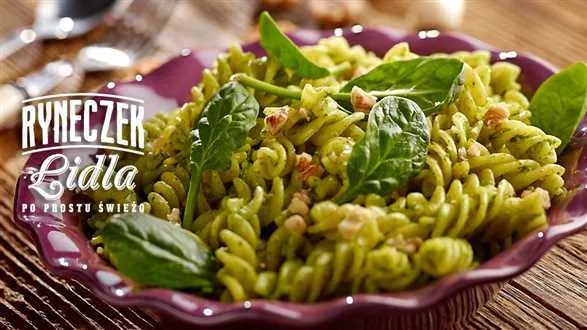 Makaron z pesto ze szpinaku