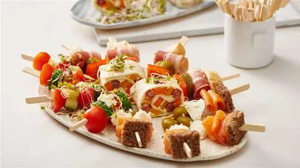 Koreczki z kiełkami