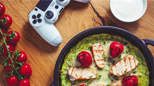 NAŁADOWANA TORTILLA Z CUKINII