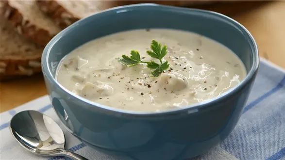 Clam chowder — amerykańska zupa z małżami
