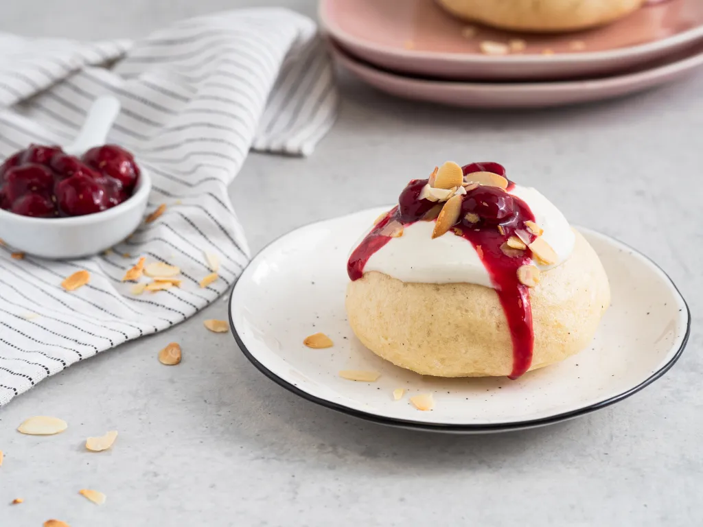 Czy kluski na parze są tuczące? Odkryj prawdę o ich kaloriach