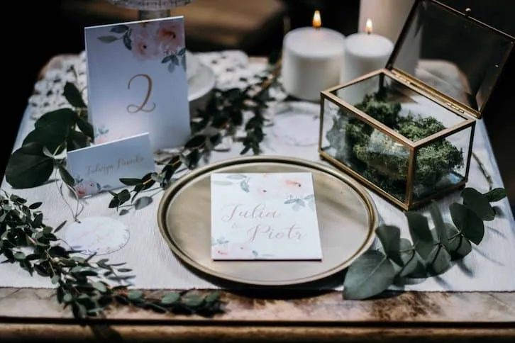 Gdzie kupić winietki na stół: najlepsze miejsca i oferty na rynku