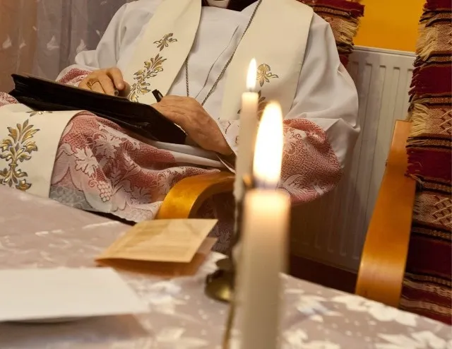 Jak przygotować stół na kolędę, aby zachwycić gości i kapłana Jak przygotować stół na kolędę, aby zachwycić gości i kapłana