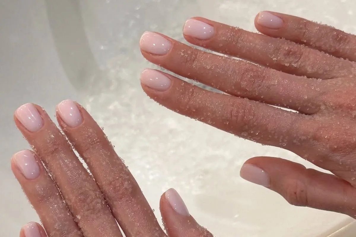 Manicure co to znaczy? Poznaj zalety i rodzaje zabiegu Manicure co to znaczy? Poznaj zalety i rodzaje zabiegu