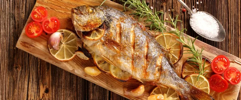 Jaka ryba na obiad? Wybierz zdrowe i smaczne opcje na lunch