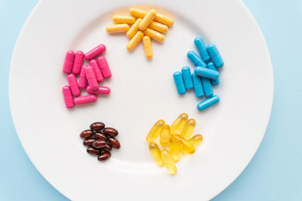 Jakie brać suplementy, aby poprawić zdrowie i samopoczucie?