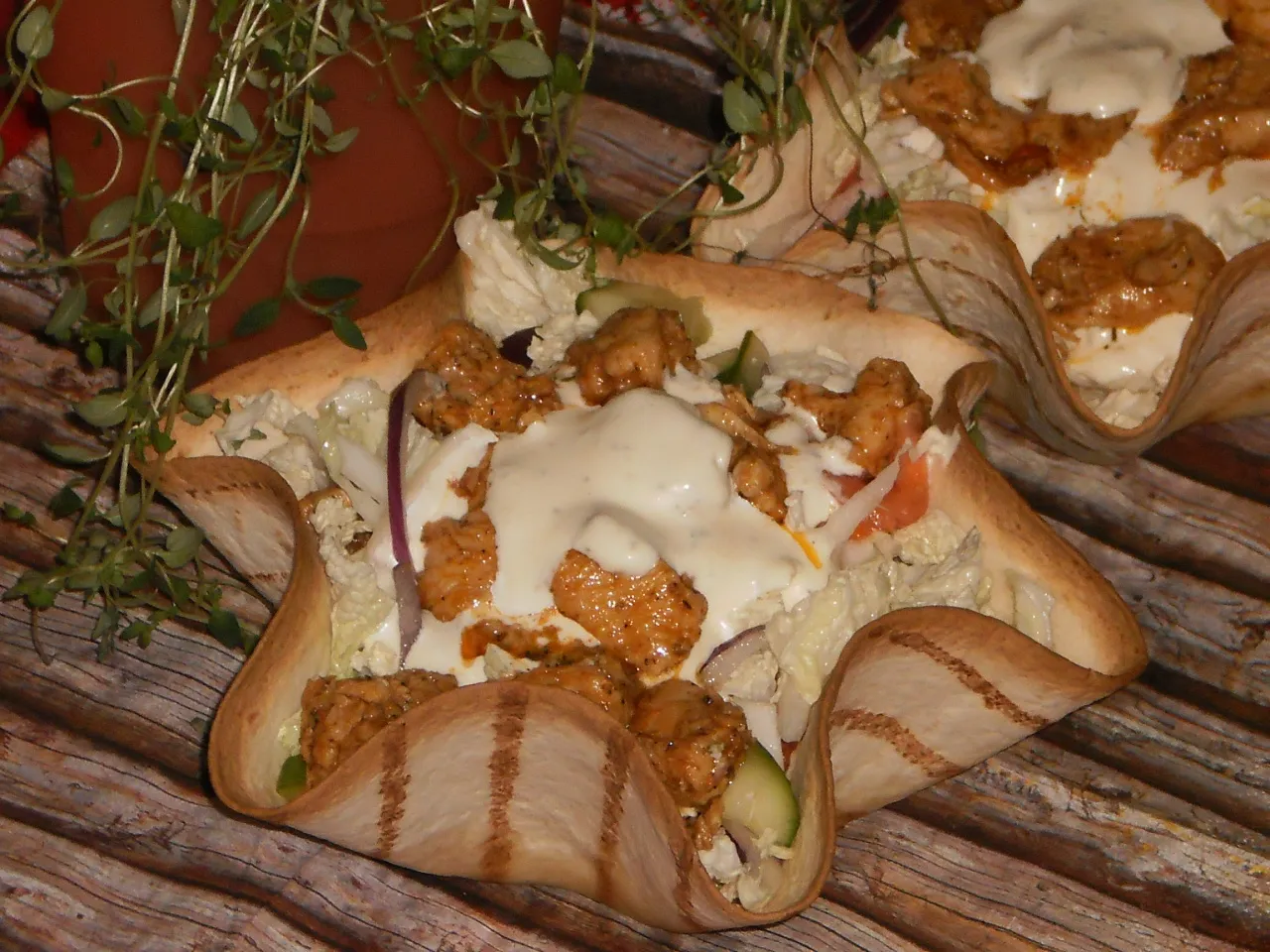 Jak zrobić kebab w tortilli - łatwy przepis na pyszny posiłek