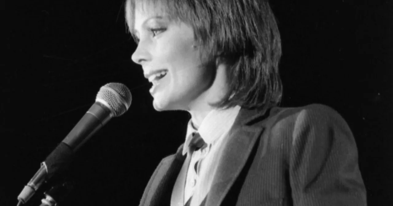 Tekst piosenki wszystko czego dziś chcę - poznaj emocje i znaczenie