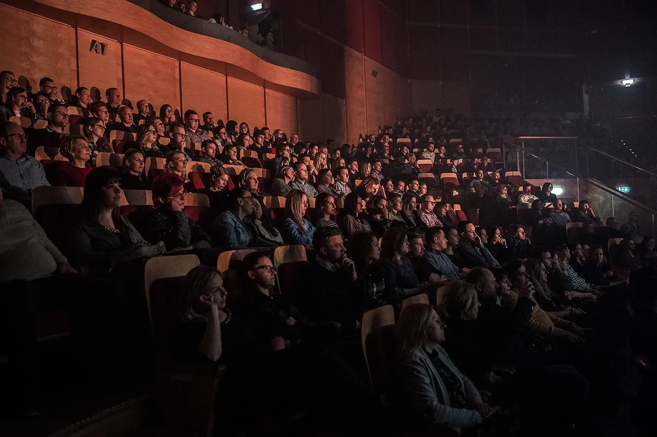 Ile trwa koncert Pawła Domagały? Sprawdź szczegóły i czas trwania