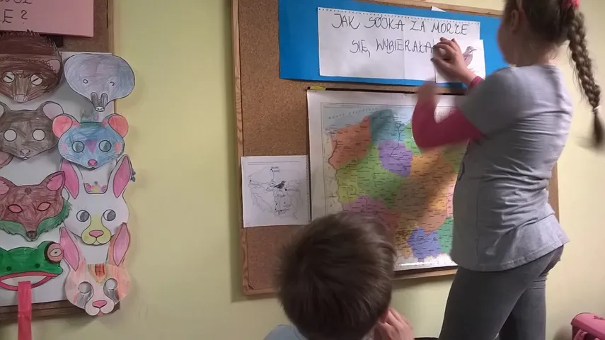 Jak sójka za morze – znaczenie przysłowia i jego kontekst w poezji