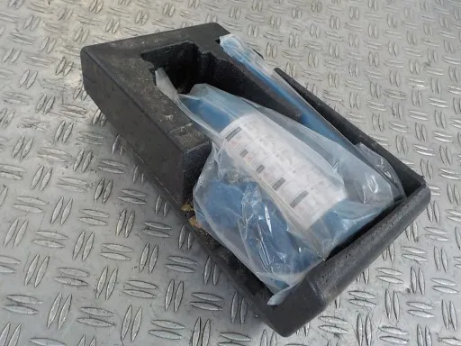 Gdzie lewarek w Mercedes Sprinter? Kluczowe informacje i porady