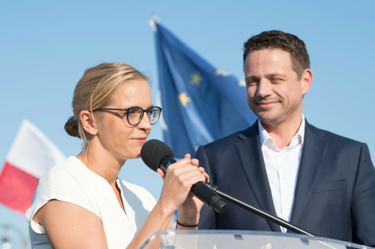 Czy Trzaskowski ma żonę? Oto zaskakujące szczegóły o Małgorzacie