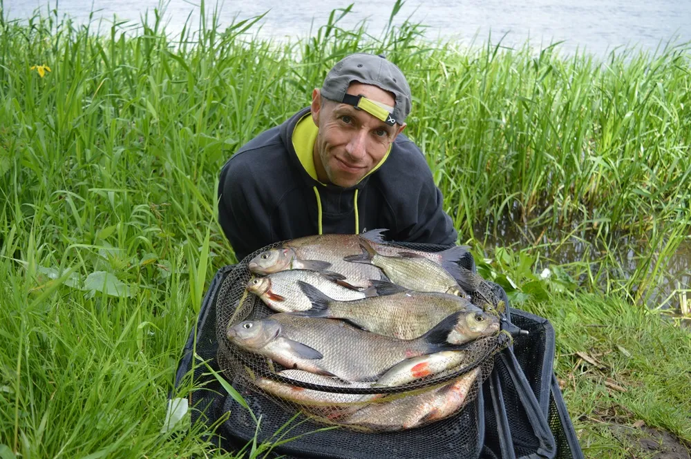 Jak glina do zanęty wpływa na skuteczność łowienia ryb?
