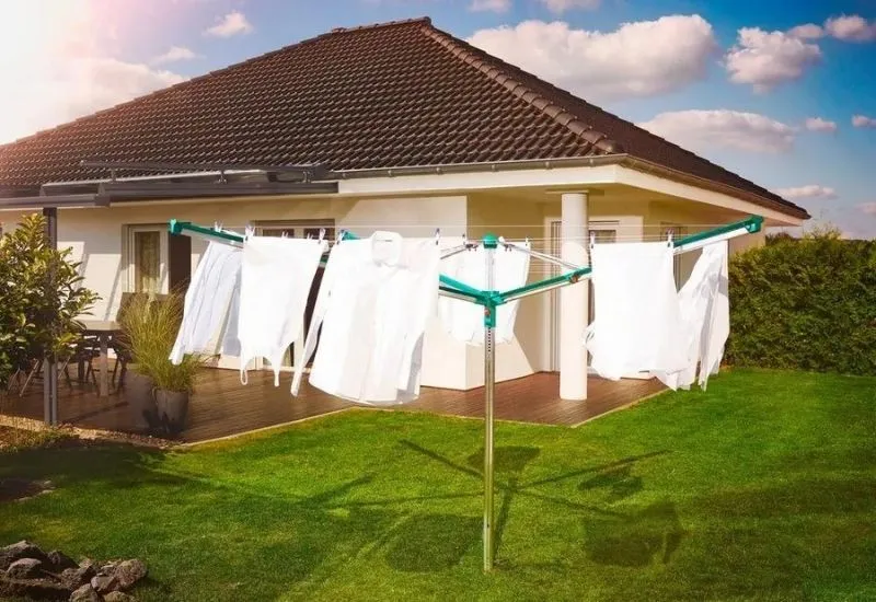 Jak zamontować suszarkę ogrodową, aby uniknąć problemów z stabilnością?