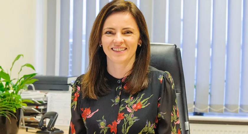 Kto wybiera prezesa spółdzielni mieszkaniowej i jak wygląda ten proces?