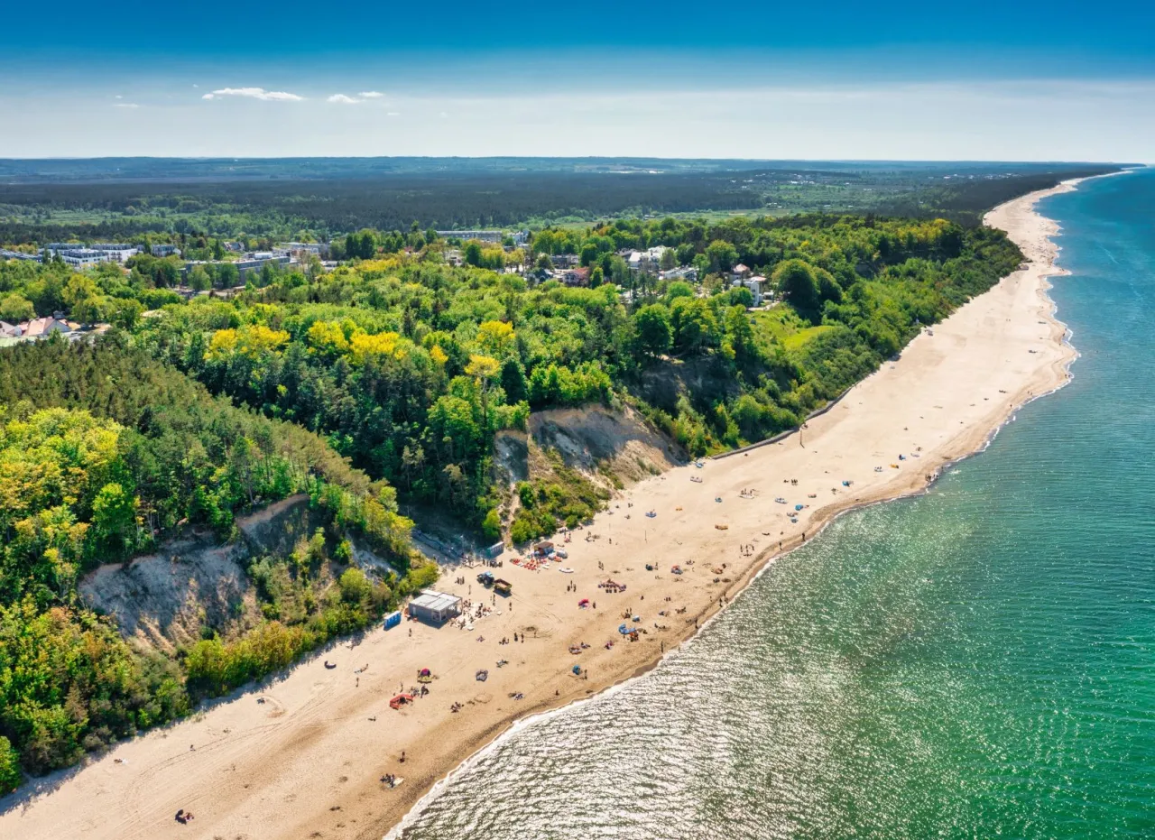 Jastrzębia Góra: Co zwiedzać? Odkryj najlepsze atrakcje!