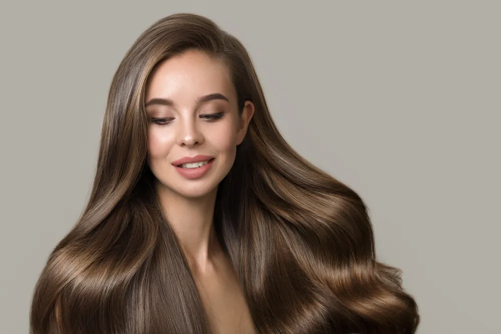 Wygładzanie: skuteczne metody na idealnie gładkie powierzchnie i włosy