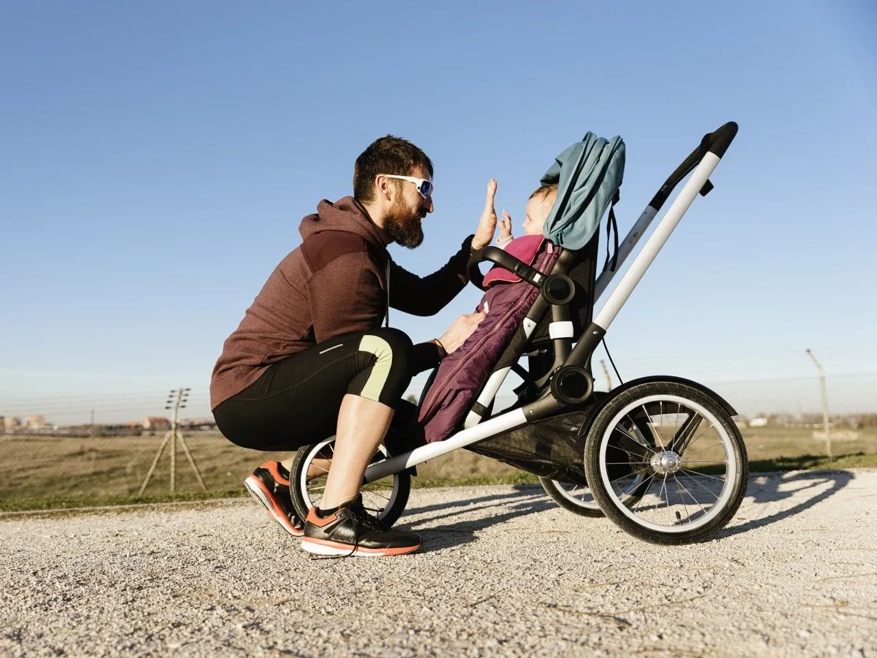 Jaką spacerówkę wybrać, aby uniknąć błędów i zaoszczędzić pieniądze