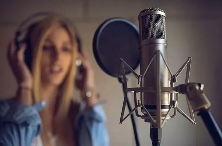 Jak nagrać wokal w studiu bez profesjonalnego sprzętu?
