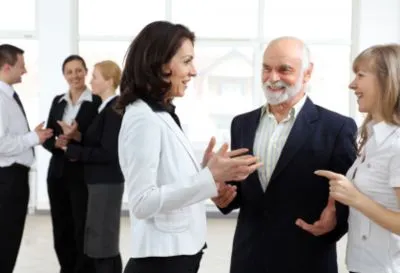 Czy dyrektor może być opiekunem stażu? Sprawdź zasady i wyjątki