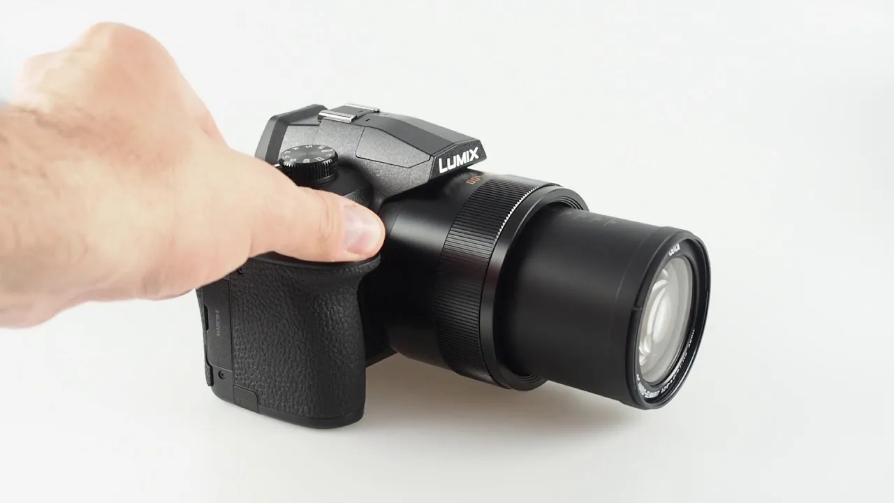 Test aparatu Panasonic FZ1000 II: Funkcje, opinie i recenzje