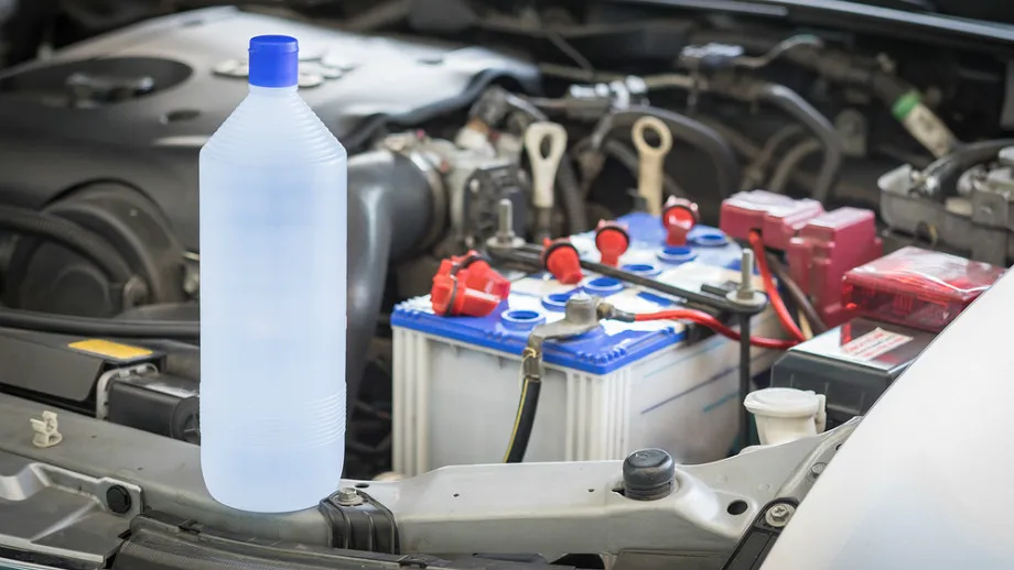 Woda destylowana w chłodnicy? Kiedy ratuje, a kiedy niszczy silnik