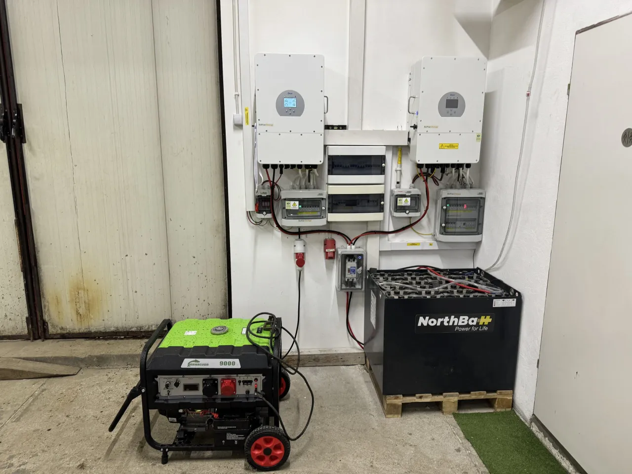 Najlepsze baterie do fotowoltaiki: uniknij kosztownych błędów przy wyborze