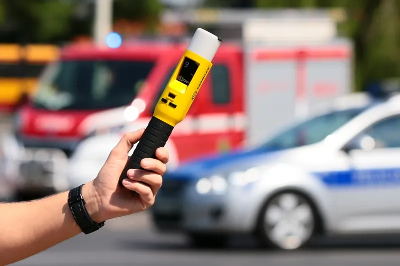 Jakie alkomaty ma policja? Odkryj ich rodzaje i zastosowanie