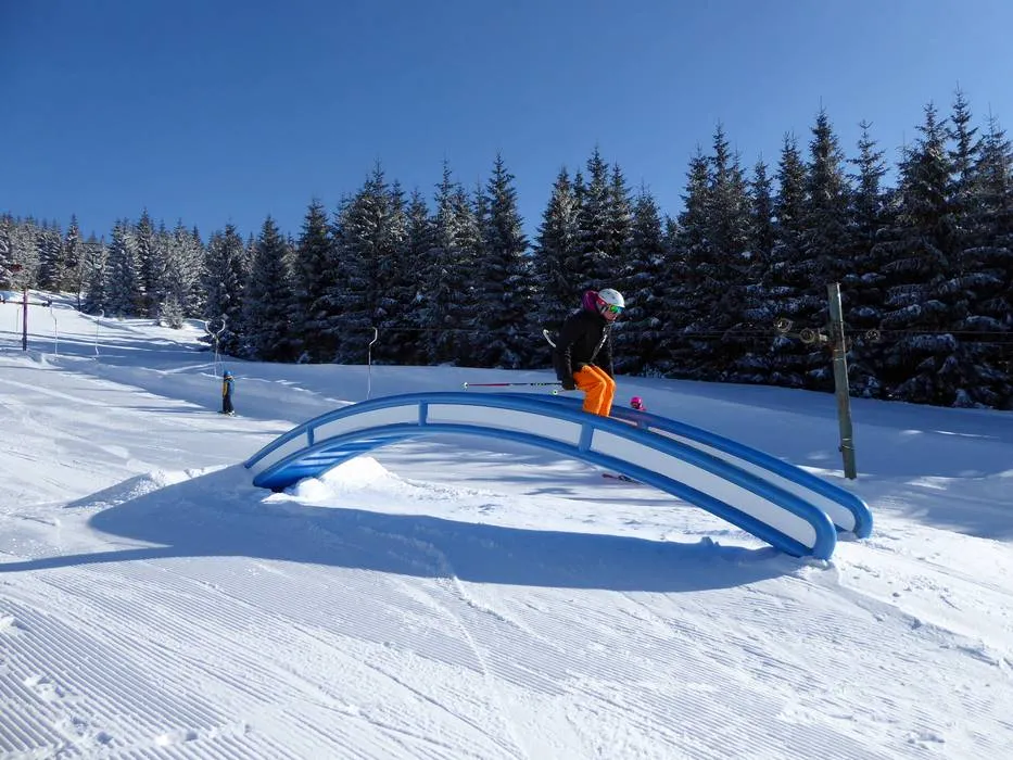 Spindleruv Mlyn snowpark - najlepsze miejsca dla freestylowców i rodzin Spindleruv Mlyn snowpark - najlepsze miejsca dla freestylowców i rodzin