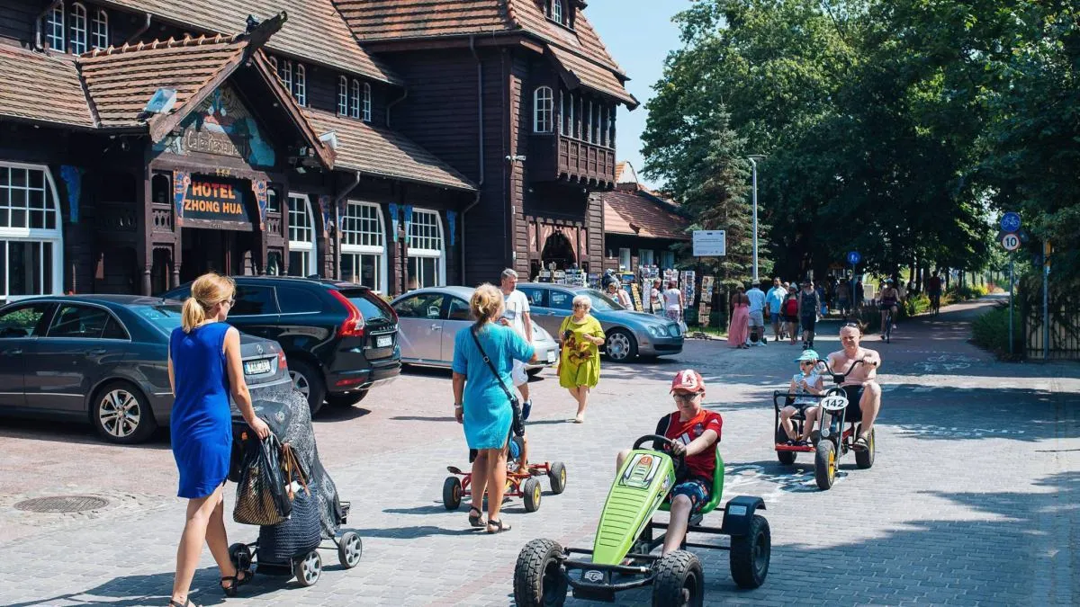 Czy gokartem można jeździć po chodniku? Sprawdź przepisy i bezpieczeństwo