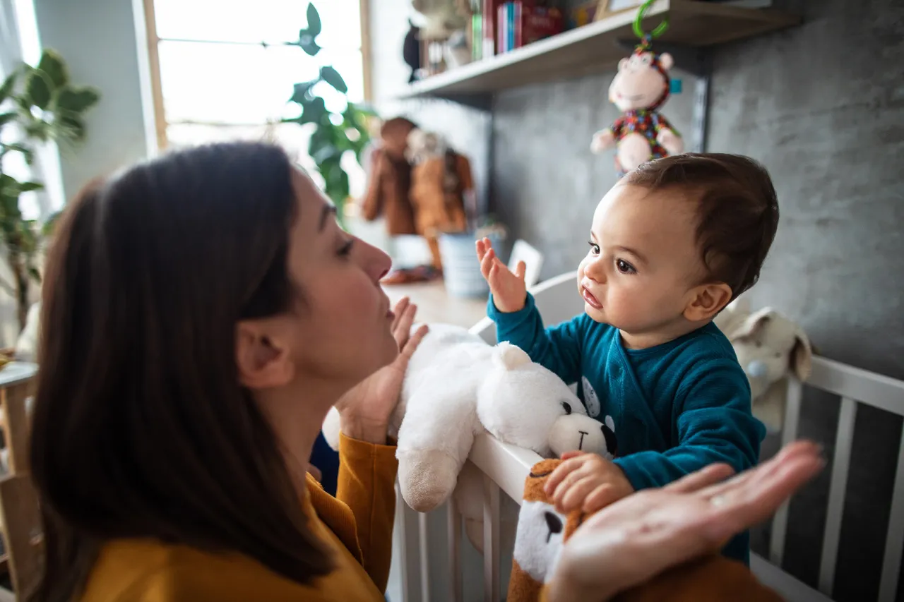 Dlaczego dziecko nie chce spać? Odkryj przyczyny i rozwiązania
