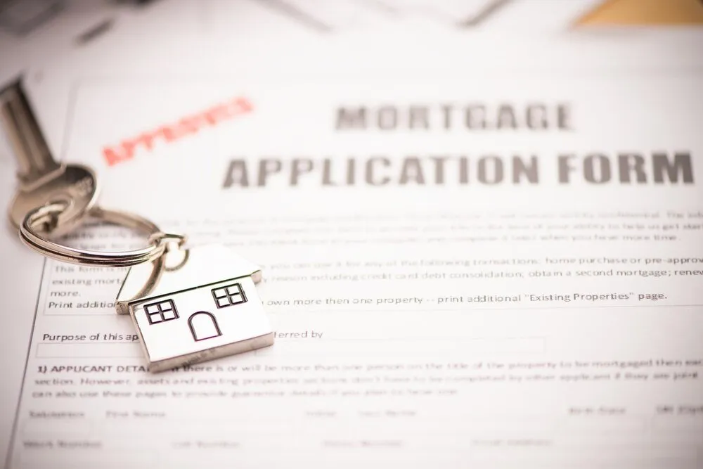 Jak wypełnić wniosek o wpis hipoteki i uniknąć błędów w formularzu