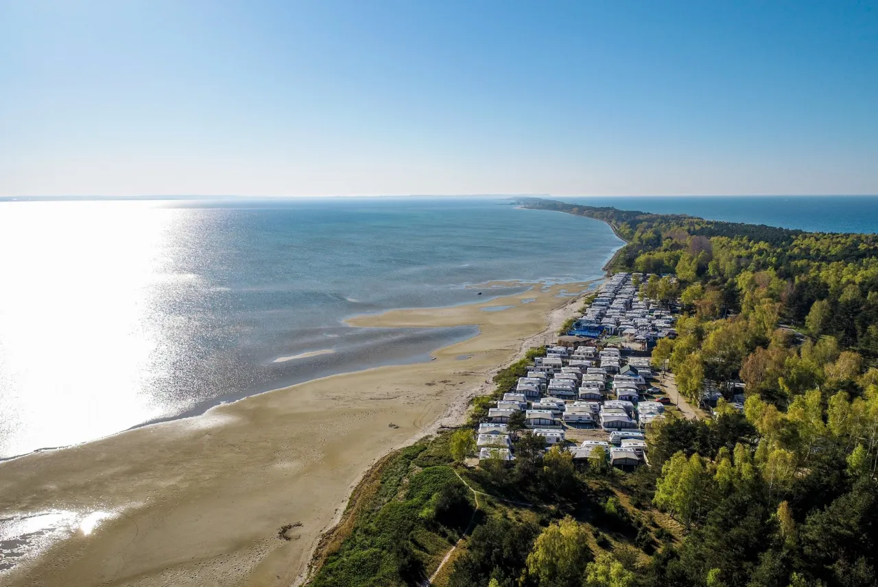 Gdzie na półwysep helski? Sprawdź wygodne sposoby dojazdu