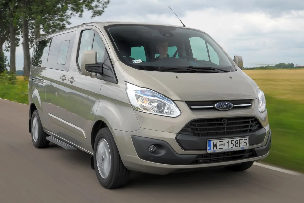 Pojemność baku Ford Transit – co musisz wiedzieć przed zakupem