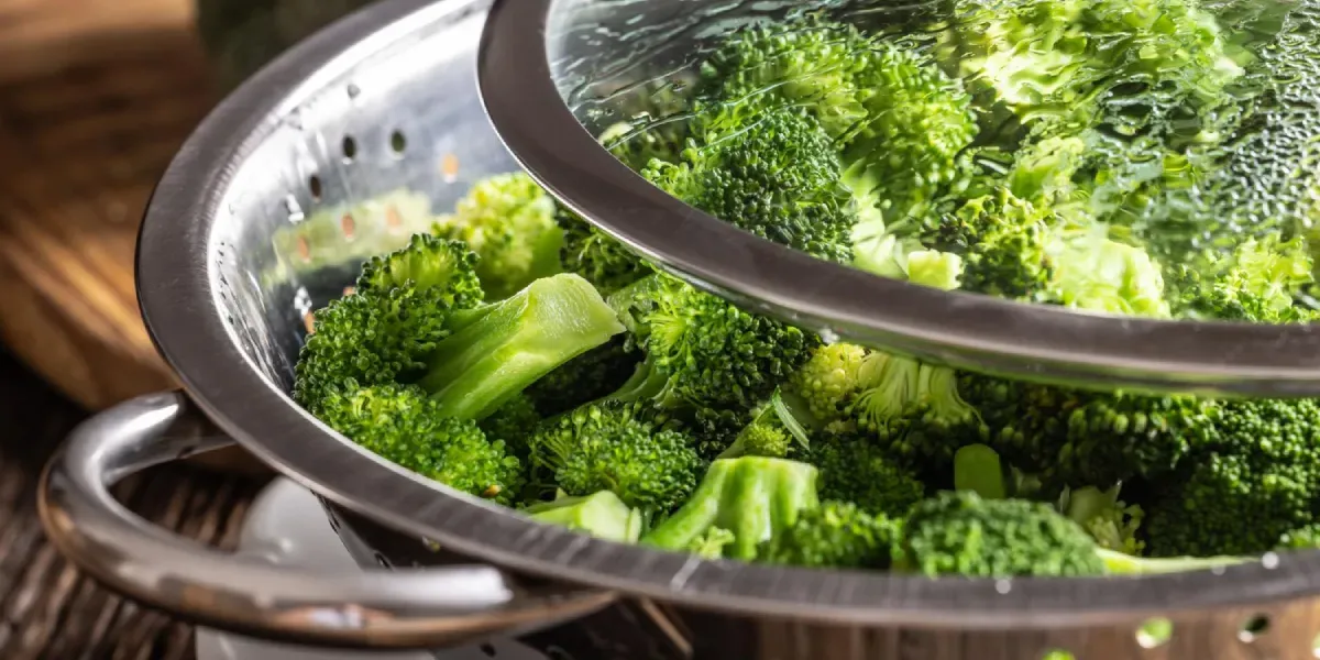 Dieta przy zapaleniu uchyłków jelita grubego - co jeść, przepisy