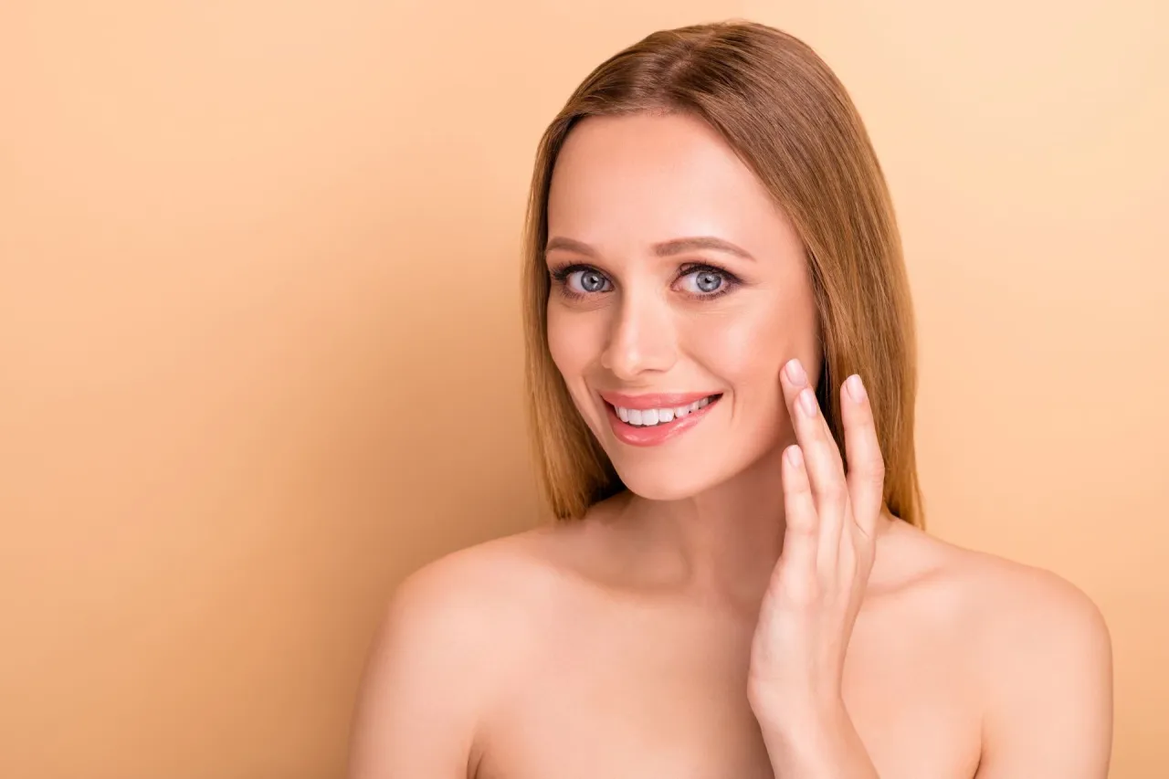 Czy pod krem BB daje się krem? Odkryj, jak dbać o skórę.