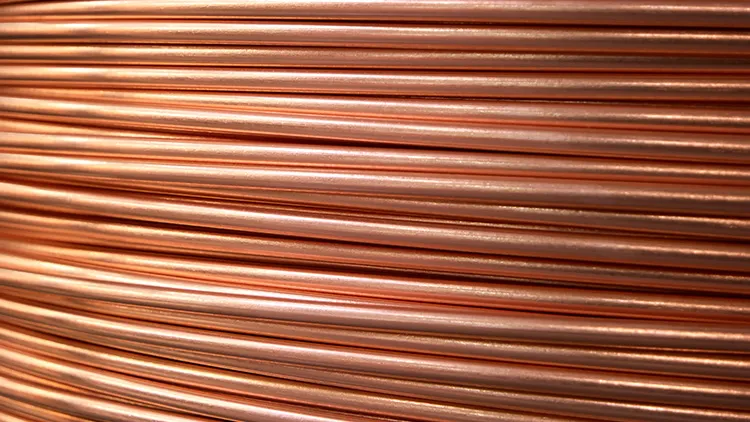 Ile kosztuje miedź z kabli? Sprawdź ceny i różnice w jakości